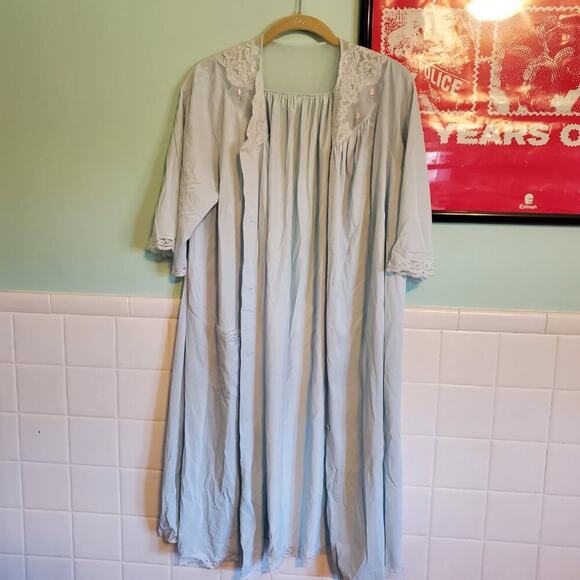 Vintage 80s Kawaii Cute Pastel Blue Lace Nightgown and Robe Set Size Medium - Picture 9 of 11